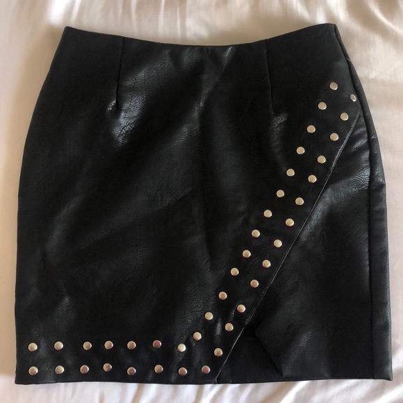 Leather skirt (never worn) - Picture 1 of 2